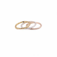 Anel de engrenagem com rebites simples, anel na moda, estilo de superfície, ouro, branco, rosa, três cores, opcional, adequado para homens e mulheres 2024 - compre barato
