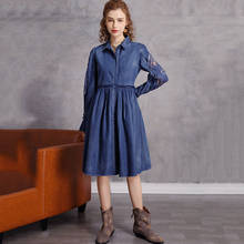 Женское джинсовое платье с отложным воротником, длинным рукавом 2024 - купить недорого