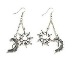 Fashion Asymmetric Exaggeration Sun and Moon Drop Earring Sun With Moon Face Earrings wiccan Dangle Earrings  Halloween Jewelry 2024 - buy cheap