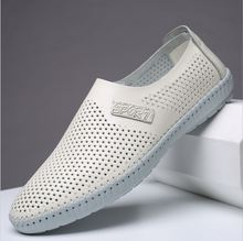 Sandálias masculinas artesanais de couro genuíno, sapatos casuais de verão para homens, mocassim macio e respirável para dirigir 2024 - compre barato