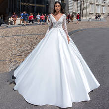 Великолепное бальное атласное свадебное платье с глубоким V-образным вырезом, длинное кружевное платье без рукавов с аппликацией и шлейфом, свадебное платье с открытой спиной 2024 - купить недорого