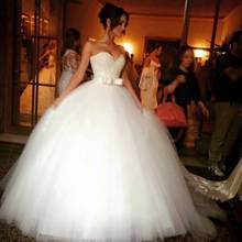 Модное, милое бальное платье, платье на свадьбу с фатиновой юбкой платья Vestido De Noiva к требованиям заказчика; Сверкающие; Вышитый бисером пол-Длина официальная обувь под свадебное платье для невесты размера плюс 2024 - купить недорого
