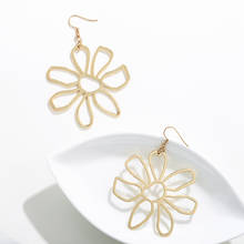 VG 6YM 2021 New Fashion Gold Color Metal Hollowing Flower Dangle  Earrings Simple Design Drop Earrings For Women Party Jewelry 2024 - buy cheap