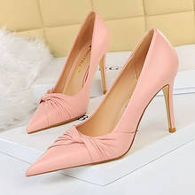 2021 Fashion Women 9.5cm High Heels Pumps Designer Pink White Heels Butterfly Knots Elegnat Office Ladies Party Shoes Plus Size 2024 - buy cheap
