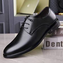 Zapatos Oxford para hombre, calzado de vestir británico, de negocios, informal, de cuero, mocasines planos cómodos, a la moda 2024 - compra barato
