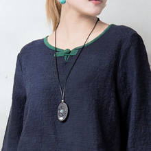 Цепочка для свитера в национальном стиле, женская, длинная, из черного сандалового дерева, шестигранная, подвеска со словами, универсальное деревянное ожерелье 2024 - купить недорого