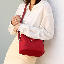 De moda Multi-capa de almacenamiento de tela de Nylon bandolera de hombro bolso de mujer nueva Diagonal pequeña bolsa mujer bolsa de tela Oxford sólida 2024 - compra barato