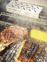 Ahumador de parrilla de acero inoxidable, caja de astillas de madera para asar carne, infusión de sabor a humo para acampar al aire libre, Picnic, barbacoa, accesorio 2024 - compra barato