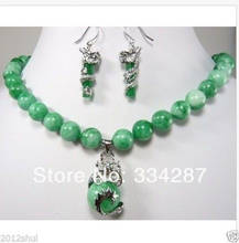 Conjunto de pendientes y collar con colgante de dragón, piedra verde, hermoso color 2024 - compra barato