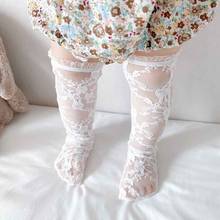 Calcetines de encaje para niñas pequeñas, medias blancas de malla transpirable hasta la rodilla para niños de 1 a 4 años, princesa encantadora 2024 - compra barato