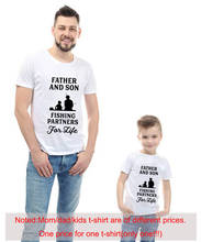 1 шт., Семейные футболки для папы и сына, партнеров по рыбной ловли, для всей жизни, для папы и сына Модные мужские футболки, футболки с короткими рукавами для мальчиков 2024 - купить недорого