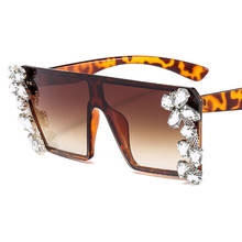 New Women Flat Top Sunglasses Square Diamond Oversized Sun Glasses UV400 Unique Designer Vintage Gradient Lens Eyewear 2024 - buy cheap