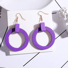2020 Новые Модные фиолетовые мозаичные деревянные серьги геометрические круглые квадратные Двойные серьги простые деревянные длинные серьги женские ювелирные изделия 2024 - купить недорого