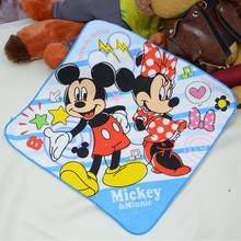 Minnie de Disney-Pañuelo de Mickey Mouse para bebé, toalla de cara acuosa suave y transpirable, regalo para niña, 25x25cm 2024 - compra barato