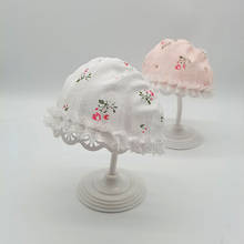 Gorro floral de renda para meninas, chapéu de quadra para bebês recém-nascidos, adereço de fotografia, chapéu de flor para crianças, boné de algodão branco de princesa de 0-18m 2024 - compre barato