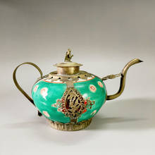 Изысканный китайский античный домашний декоративный ручная роспись зеленый фарфоровый чайник инкрустированный тибетским серебряным животным Стаут 2024 - купить недорого