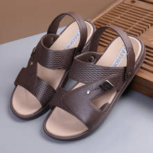 Sandalias de cuero para hombre, zapatos informales de playa, zapatillas antideslizantes, dos sandalias de cuero, novedad de verano 2024 - compra barato