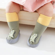 Zapatos de calcetín de cuero antideslizantes para bebé, botines para niño recién nacido, zapatos de cuna de algodón, calzado educativo para primeros pasos 2024 - compra barato