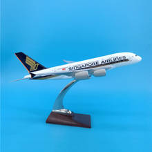 Balança de avião de 36cm, modelos de avião de aeronave de cingapura a380, avião de resina, coleção para adultos, para presente, show, 1:200 escala 2024 - compre barato