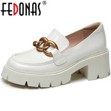 FEDONAS-zapatos de plataforma con decoración de Metal para mujer, calzado de punta redonda, piel auténtica, tacones altos, 2021 2024 - compra barato