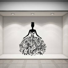 Большие настенные наклейки художественная Женская наклейка в платье украшение дома аксессуары для гостиной спальни Виниловые Окна настенные фрески Z422 2024 - купить недорого
