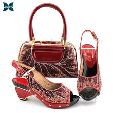 Lançamento do design italiano mais vendido conjunto de sapatos e bolsa feminina decorada com strass em cor vermelha para festa, 2020 2024 - compre barato