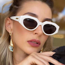 Солнцезащитные очки «кошачий глаз» женские, винтажные модные маленькие брендовые дизайнерские очки с прозрачными зелеными линзами, UV400, 2021 2024 - купить недорого