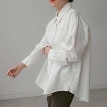 Trajnatureza outono blusa feminina solta, cor sólida, camisas para mulheres novo coreano gola com manga longa e botões irregular, 2021 2024 - compre barato