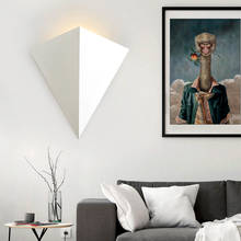 Lámparas de pared LED con forma de triángulo, luces de estilo nórdico para interior, sala de estar, geométricas, creativas 2024 - compra barato