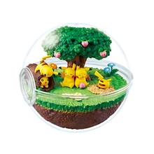 TAKARA TOMY-figura de Pikachu en el bosque soleado, figura de Pokemon, modelo de juguete con regalos de acción 2024 - compra barato