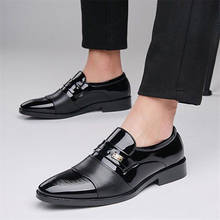 Sapatos de couro estilo oxford masculino, calçados bicos casuais confortáveis para homens, tamanho grande, 38-48, sapatos de trabalho, para casamento 2024 - compre barato