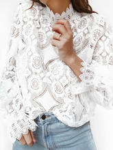 Nova moda 2020 blusinha de renda de crochê flor de mulher blusa de algodão feminina casual camisa de manga comprida solta blusa feminina hallow out 2024 - compre barato