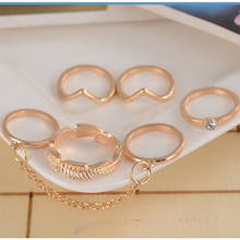 Новинка, винтажное Золотое регулируемое кольцо-цепочка для женщин, v-образное кольцо, ювелирное изделие, Женское Обручальное кольцо, открывающиеся кольца в виде листа, аксессуары 2024 - купить недорого