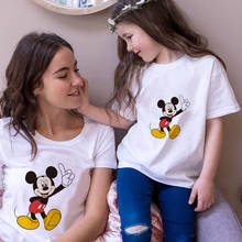 Camisetas de moda Unisex para adultos, camisetas de manga corta para niños, camisetas con estampado de Mickey Mouse, ropa familiar de dibujos animados de Disney 2024 - compra barato