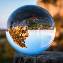 Bola de cristal transparente de 80mm, esfera curativa, accesorios de fotografía, regalos, bolas decorativas de cristal Artificial, nuevas 2024 - compra barato