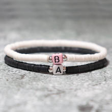 Pulseira de argila de polímero para homens, pulseira para amantes de mulher, letras criativas, nome, bracelete com pares, bracelete para combinar diy 2024 - compre barato