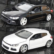Bburago-Coche de aleación de simulación, modelo 1:24 Volkswagen Scirocco R blanco, colecciona regalos, juguete 2024 - compra barato