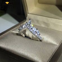 Versão coreana de anel de diamante para casal de alto carbono simples em forma de v 2024 - compre barato