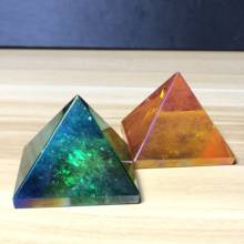 Натуральный кристалл Кварцевый гальванический Цвет Резной пирамиды украшение дома и драгоценный камень 2024 - купить недорого