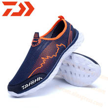 2020 Dawa New Plus Size Fishing Breathable Upstream Shoes Light Female Running Shoes Daiwa Men Outdoor Sports Wading Shoes 2024 - buy cheap