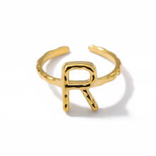 Кольцо с инициализацией кольца с буквами для женщин и мужчин, A-Z из нержавеющей стали под золото с алфавитом 2024 - купить недорого