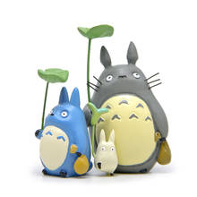 1 Uds Totoro con hoja de figuras de acción de juguete Studio Ghibli Miyazaki Hayao Anime mi vecino Totoro PVC figura de juguete de modelo de colección 2024 - compra barato
