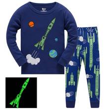 Conjunto de pijama para meninos, roupa de dormir para meninos de 3 a 8 anos, pijama para crianças com camiseta e calça 2024 - compre barato