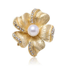 Retro Flower Brooch Trendy Luxury Jewelry Alloy Floral Pearl Coat Clothes Pin Elegant Female Women Accessories Gifts for Women 2024 - buy cheap