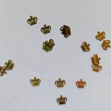 Aprox. 1000 unids/bolsa de Metal en rodajas de corona dorada, piezas de Metal duro no adhesivo, decoración de uñas, MS-39 2024 - compra barato