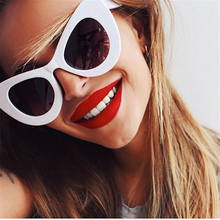 Alta qualidade marca designer branco grande gato olho feminino óculos de sol moda clássico senhora óculos de sol colorido leopardo eyewear uv400 2024 - compre barato
