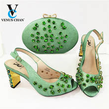 Сандалии женские в стиле ретро, босоножки в итальянском стиле, удобные туфли на каблуке, сумочка в нигерийском стиле, цвет зеленый, для свадьбы 2024 - купить недорого