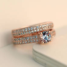 Роскошный женский свадебный комплект колец, модные обручальные кольца из белого золота и розового золота с белым цирконом, обручальные кольца для женщин 2024 - купить недорого