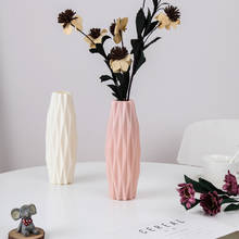 Vaso de plástico estilo nórdico, vaso de plástico simples, resistente a quedas, imitação de cerâmica, para arranjo de flores secas, para escritório ou para casa 2024 - compre barato