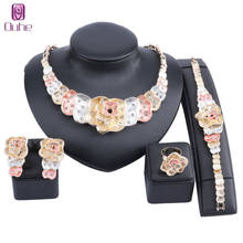 Conjuntos de joyas de cristal dorado de Dubái para mujer, collar con forma de flor, pulsera, pendientes, anillo, conjuntos creativos de joyería de boda para novia 2024 - compra barato